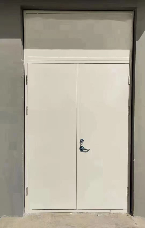 展览馆项目完成大跨度碑林防火门安装